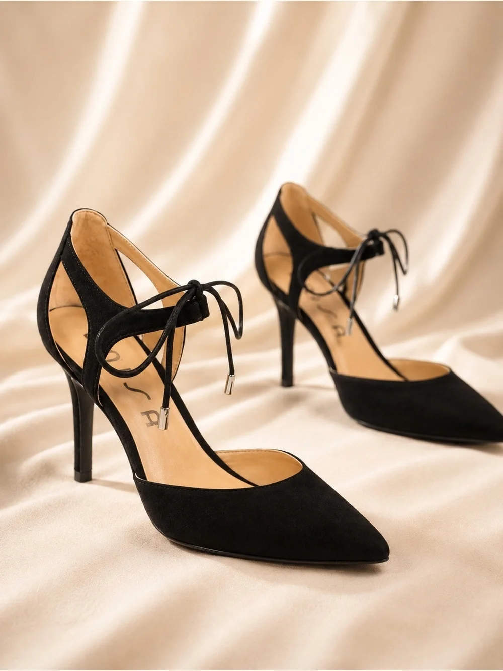 NWOT Unisa ‘Amabelle’ Black Vegan Suede Ankle Tie Stiletto Pumps Size 11